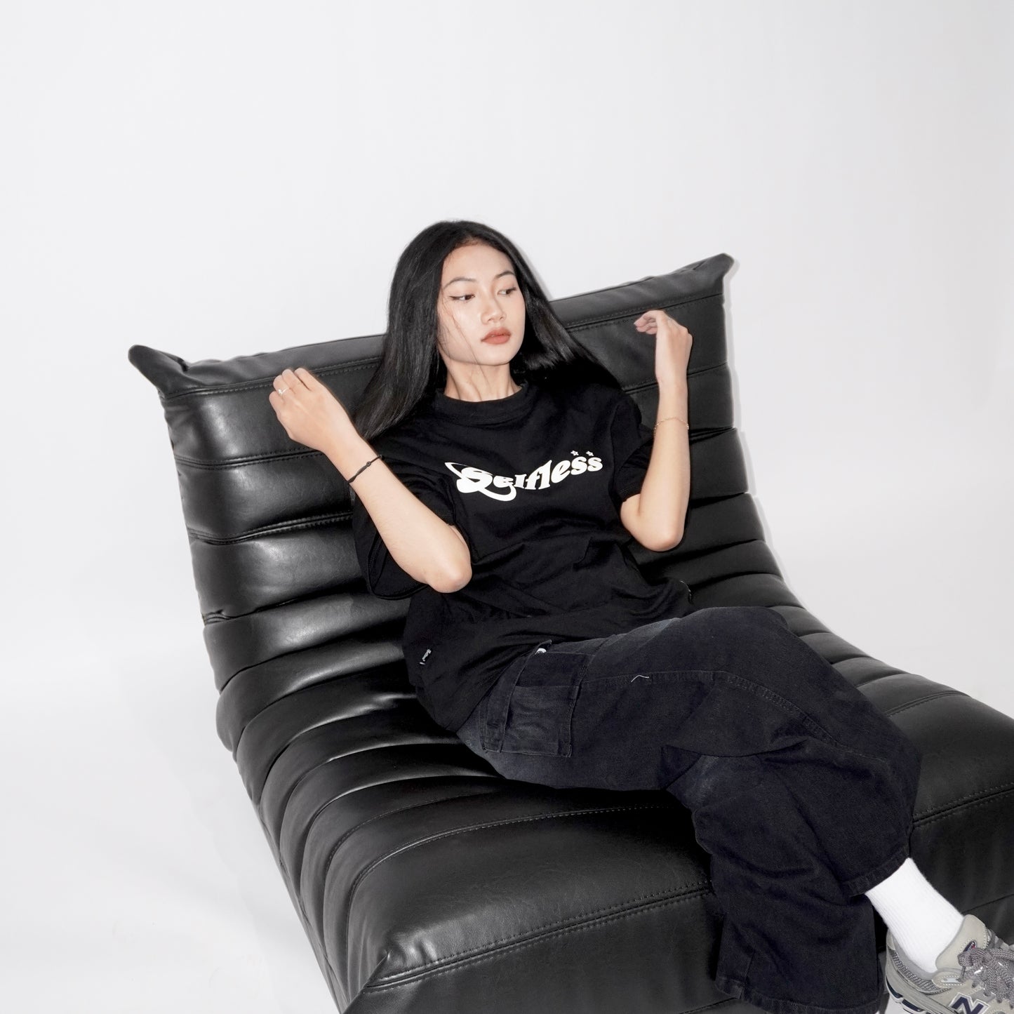 SELFLESSANDCARE - Oversized T Shirt Black - Planetary Circle