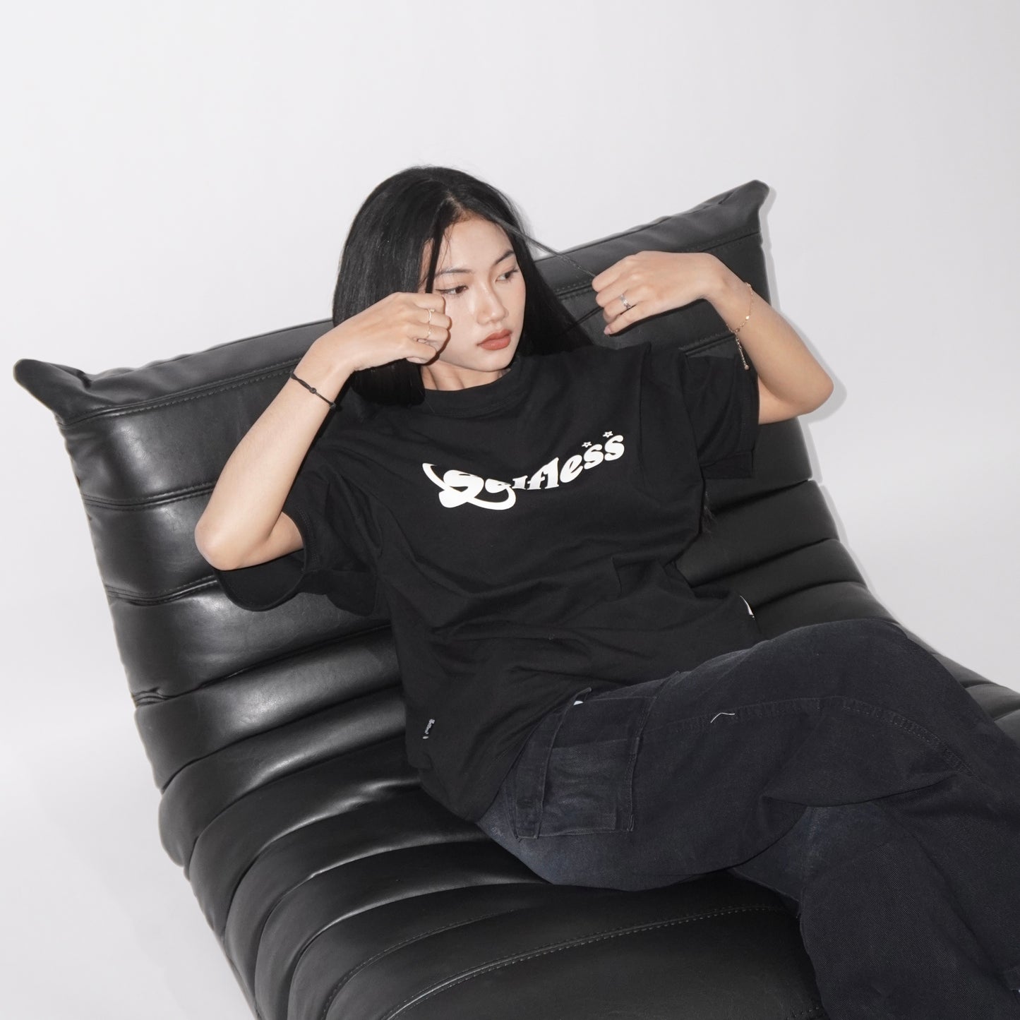 SELFLESSANDCARE - Oversized T Shirt Black - Planetary Circle